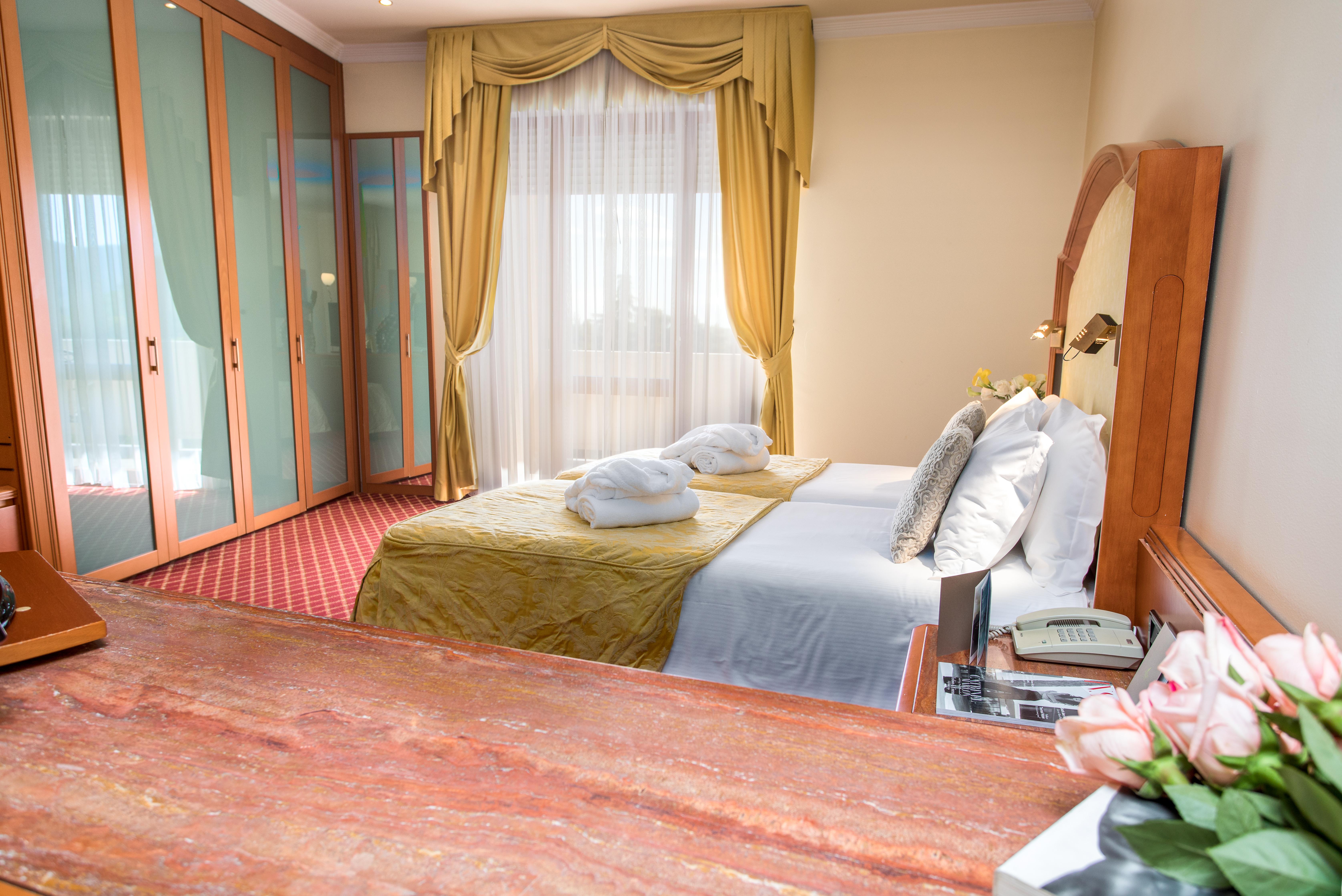 Galzignano Resort Terme & Golf - Hotel Sporting 갈지냐노 외부 사진